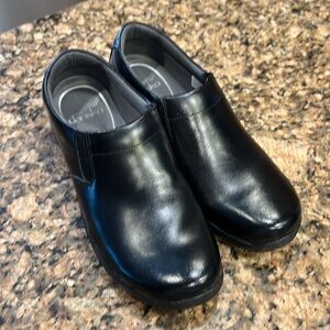 Dansko women’s size 41 black slip on leather comfort shoe